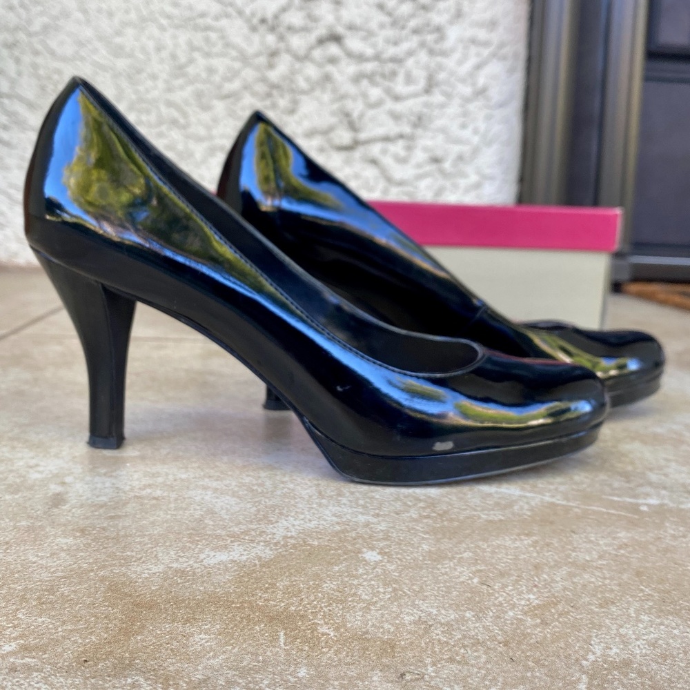 Franco Sarto Slip On Black Patent Leather Style Pumps